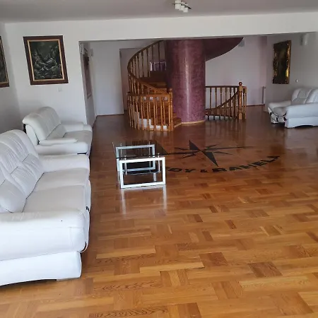 Casa Erika ホームステイ Sebeş